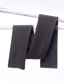 Фактурная антрацитовая шаль Kayra