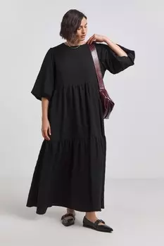 Фактурное многоярусное платье макси с карманами Simply Be, черный