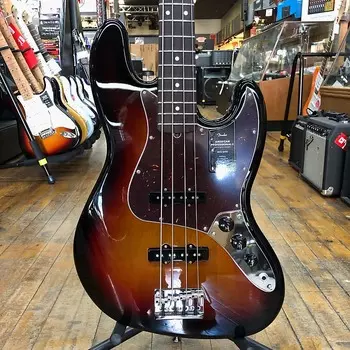 Fender American Professional II Jazz Bass 3-Color Sunburst с палисандровой накладкой, жесткий футляр