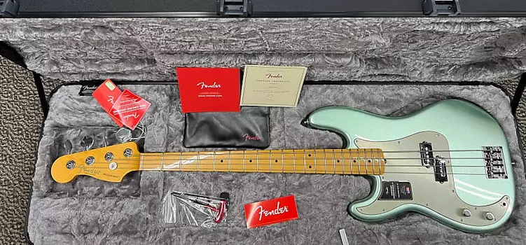 Fender American Professional II Lefty Precision Bass, Mystic Surf Green — 8,8 фунта AMPROIIPBASSLHMNMYSSFG