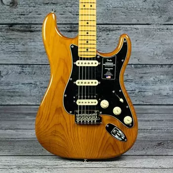 Fender American Professional II Stratocaster HSS - накладка на гриф из клена, жареная сосна