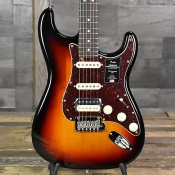 Fender American Professional II Stratocaster HSS — накладка на гриф из палисандра, 3 цвета Sunburst с футляром Серийный номер: 4969