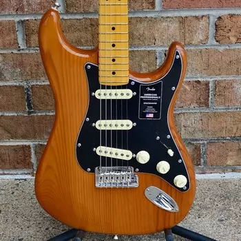 Fender American Professional II Stratocaster, кленовый гриф, жареная сосна PRS Fender American Professional II Stratocaster?, Maple Fingerboa...