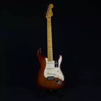 Fender American Professional II Stratocaster - Накладка на гриф из клена Sienna Sunburst (US2209964)