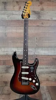 Fender American Professional II Stratocaster, накладка на гриф из палисандра, 3 цвета Sunburst American Professional II Stratocaster?, Rosewood Fingerboard...