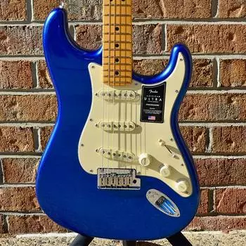 Fender American Ultra Stratocaster, кленовый гриф, синяя кобра American Ultra Stratocaster?, Maple Fingerboard, Cobra Blue