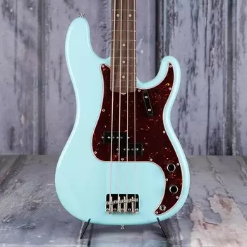 Fender American Vintage II 1960 Precision Bass, Daphne Blue Fender American II Precision Bass,