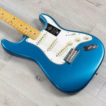 Fender American Vintage II 1973 Stratocaster Guitar, Maple, Lake Placid Blue 0110272802