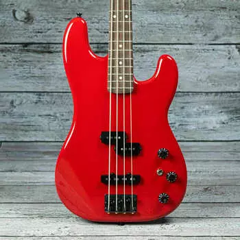 Fender Boxer Series Precision Bass — накладка на гриф из палисандра, цвет Torino Red (серийный номер: JFFK20000393)