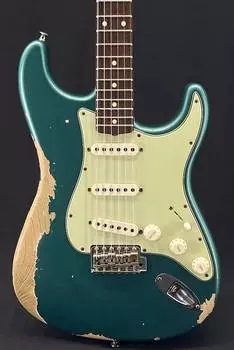 Fender Custom Shop 1961 Stratocaster Heavy Relic в цвете Sherwood Green Metallic с окрашенным грифом Custom Shop 1961 Strat Heavy Relic