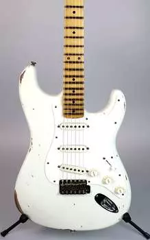 Fender Custom Shop Fat '50s Strat Relic India цвета слоновой кости Shop Fat '50s Strat Relic India Ivory