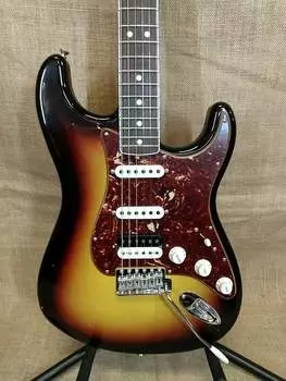 Fender Custom Shop LTD '67 Подмастерье HSS Custom Shop LTD '67 Journeyman HSS