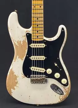 Fender Custom Shop Poblano Super Heavy Relic Stratocaster в цвете Aged White Blonde Custom Shop Poblano Strat