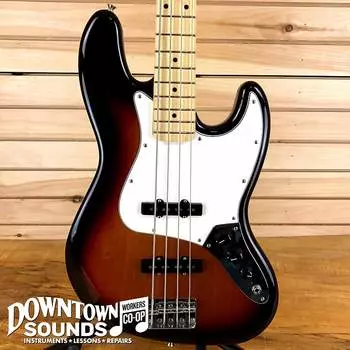 Fender Player Jazz Bass - кленовый гриф - 3 цвета Sunburst PLAYER JAZZ BASS - 3 COLOR SUNBURST