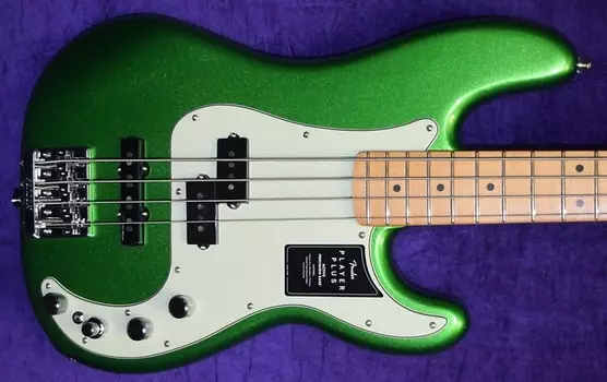 Fender Player Plus Precision, космический нефрит/клен Player Plus P-Bass