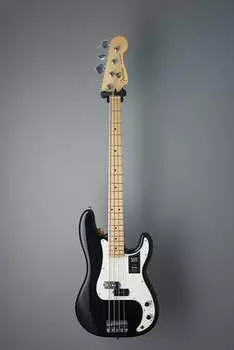 Fender Player Series Precision Bass Black