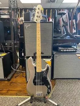 Fender Precision Bass к 75-летию 75th Anniversary Precision Bass