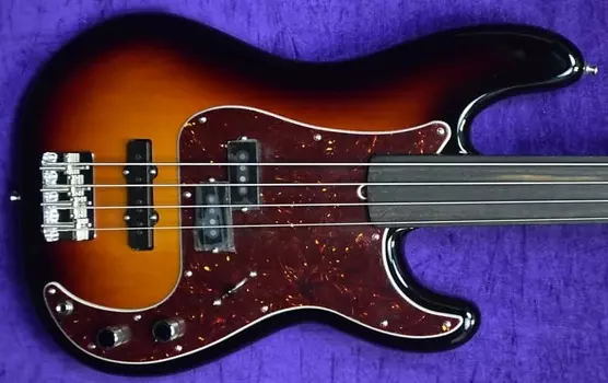 Fender Tony Franklin (Fretless) P/J, 3-Tone Sunburst Fender Tony (Fretless) P/J,