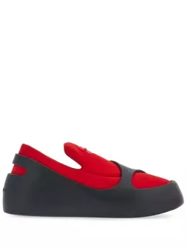 Ferragamo кроссовки Hybrid с нашивкой-логотипом, красный