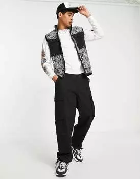 Фестивальный жилет ASOS DESIGN со сплошным принтом под зебру и карманом