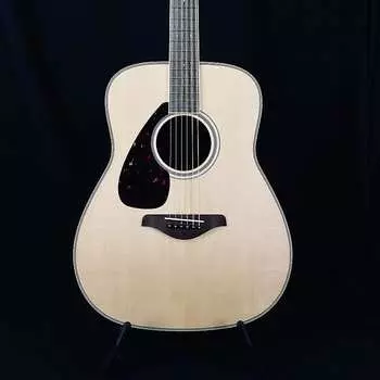 FG820L Леворукий дредноут Yamaha FG820L Lefty Dreadnought