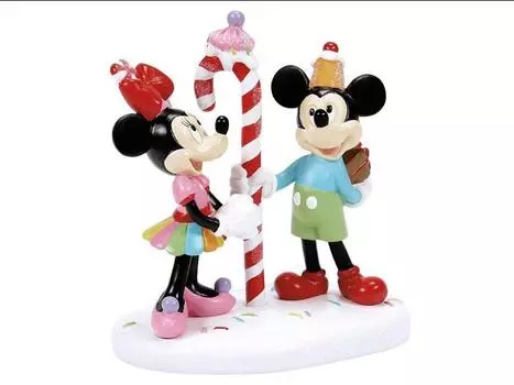 Фигурка Disney Village Mickey & Minnie Share A Treat Figurine Enesco, Llc