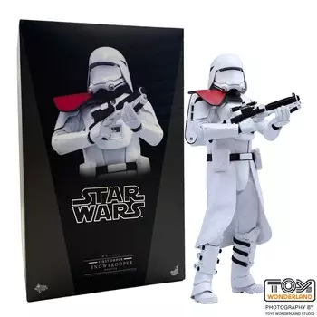 Фигурка Hot Toys Star Wars: The Force Awakens, First Order Snowtrooper Officer (MMS322), 30 см
