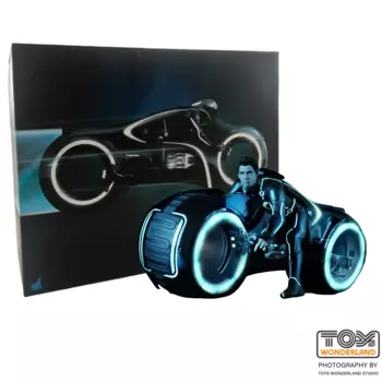 Фигурка Hot Toys TRON, Legacy – Sam Flynn with Light Cycle MMS142, 42 см