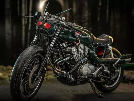 Фигурка Kamen Rider Black Sun TMS108 Battle Hopper 1/6th Scale Collectible Vehicle Hot Toys