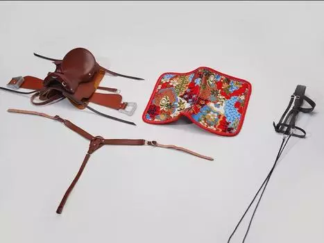 Фигурка Mongolian Horse Saddle (C1) 1/6 Scale Accessory Set Jxk.Studio