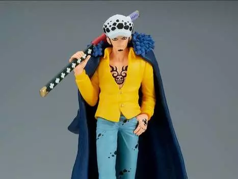 Фигурка One Piece The Shukko Trafalgar Law Banpresto