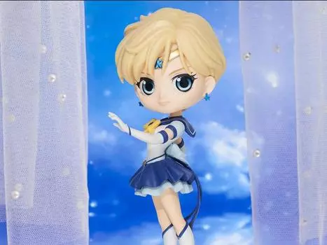 Фигурка Sailor Moon Cosmos Q Posket Eternal Sailor Uranus (Ver. A) Banpresto