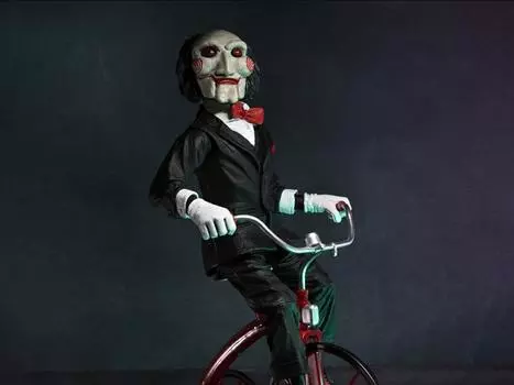 Фигурка Saw Billy the Puppet on Tricycle 12" Action Figure Neca