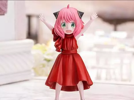Фигурка Spy x Family Anya Forger (Party) Premium Figure SEGA