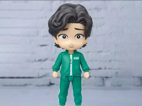 Фигурка Squid Game Figuarts mini Seong Gi-hun Bandai Spirits