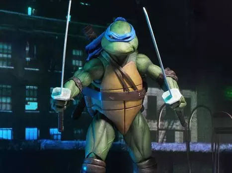 Фигурка Teenage Mutant Ninja Turtles (1990 Movie) Leonardo 1/4 Scale Figure Neca