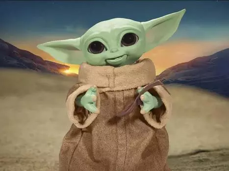 Фигурка The Mandalorian Galactic Snackin’ Grogu Animatronic Ultimate Edition HASBRO