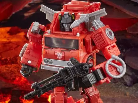 Фигурка Transformers War for Cybertron: Kingdom Voyager Inferno Takara Tomy