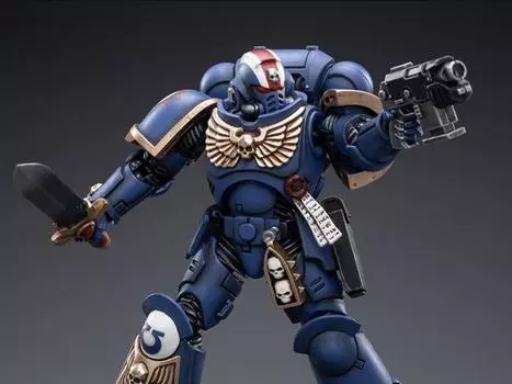 Фигурка Warhammer 40K Ultramarines Heroes of the Chapter Primaris Lieutenant Erastus 1/18 Scale Figure Joytoy