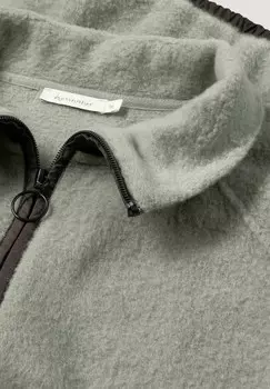 Флисовый джемпер hessnatur, зеленый