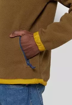 Флисовый свитер The North Face, оливковый