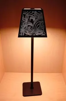 Formano Современный светодиодный торшер, орнамент, сенсорная функция, функция зарядки через USB, настольная лампа, черный