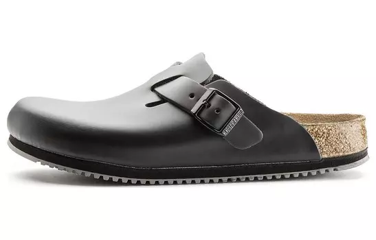 Формованные мюли с закрытым носком Birkenstock, черный
