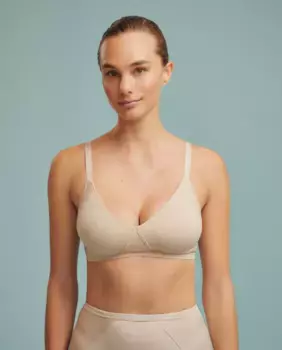 Формованный бюстгальтер без косточек Naturana, бежевый