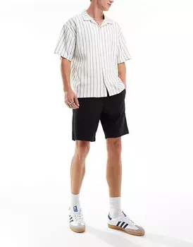 French Connection – шорты-чинос в цвете Schwarz