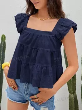 Френчи снова в школьной одежде Для более крупных людей подойдет рубашка с квадратным вырезом и короткими рукавами с кружевными украшениями в стиле Бриджертон