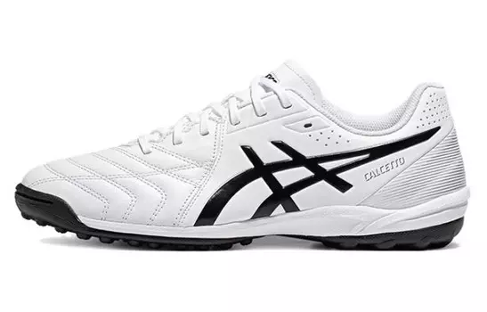 Футбольные бутсы Calcetto унисекс с низким верхом белый/черный Asics