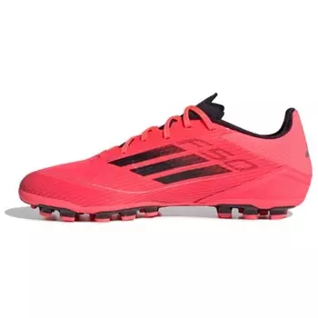 Футбольные бутсы F50 унисекс с низким верхом красный Adidas