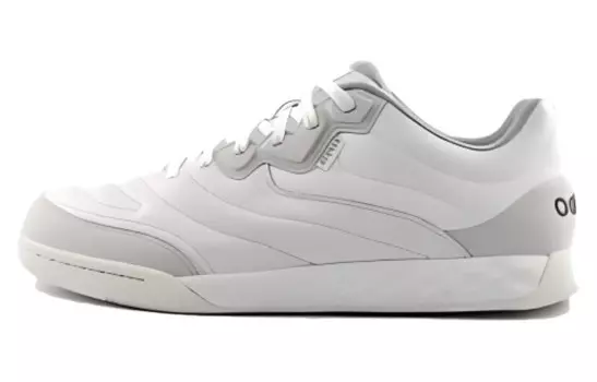 Футбольные бутсы мужские низкие белые Decathlon