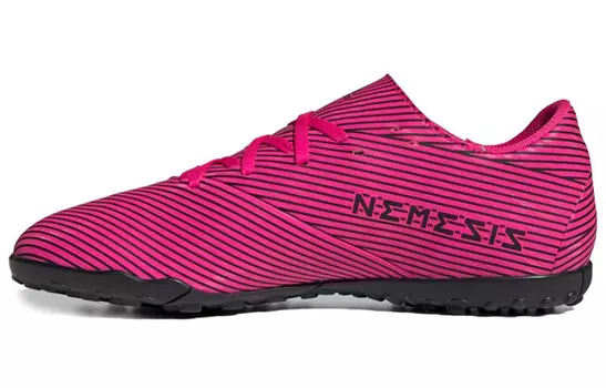 Футбольные бутсы Nemeziz мужские низкие розовые/черные Adidas